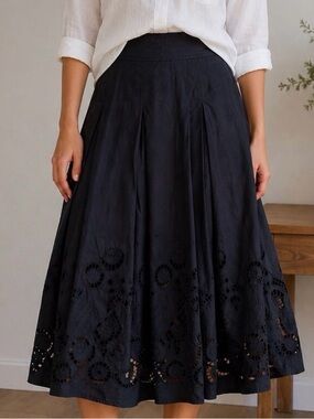 Liz Jordan Black Midi A-Line Skirt with Intricate Eyelet Cutout Lace Hem